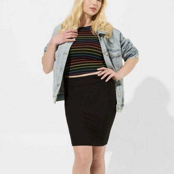 Torrid Plus Size Mini Jersey Foldover Pencil Skirt - 3X - Picture 4 of 6